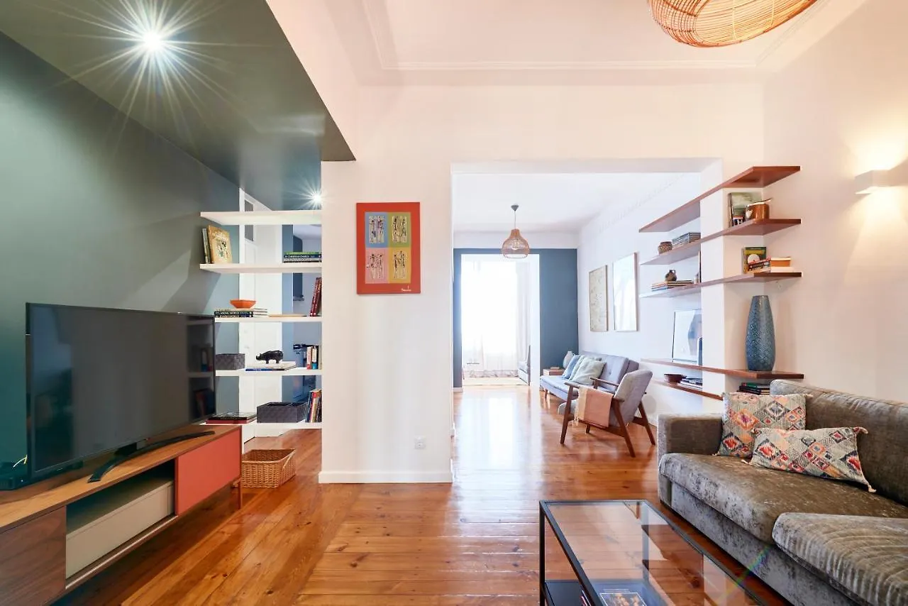 Elegant Apartment In Graca! Lisboa
