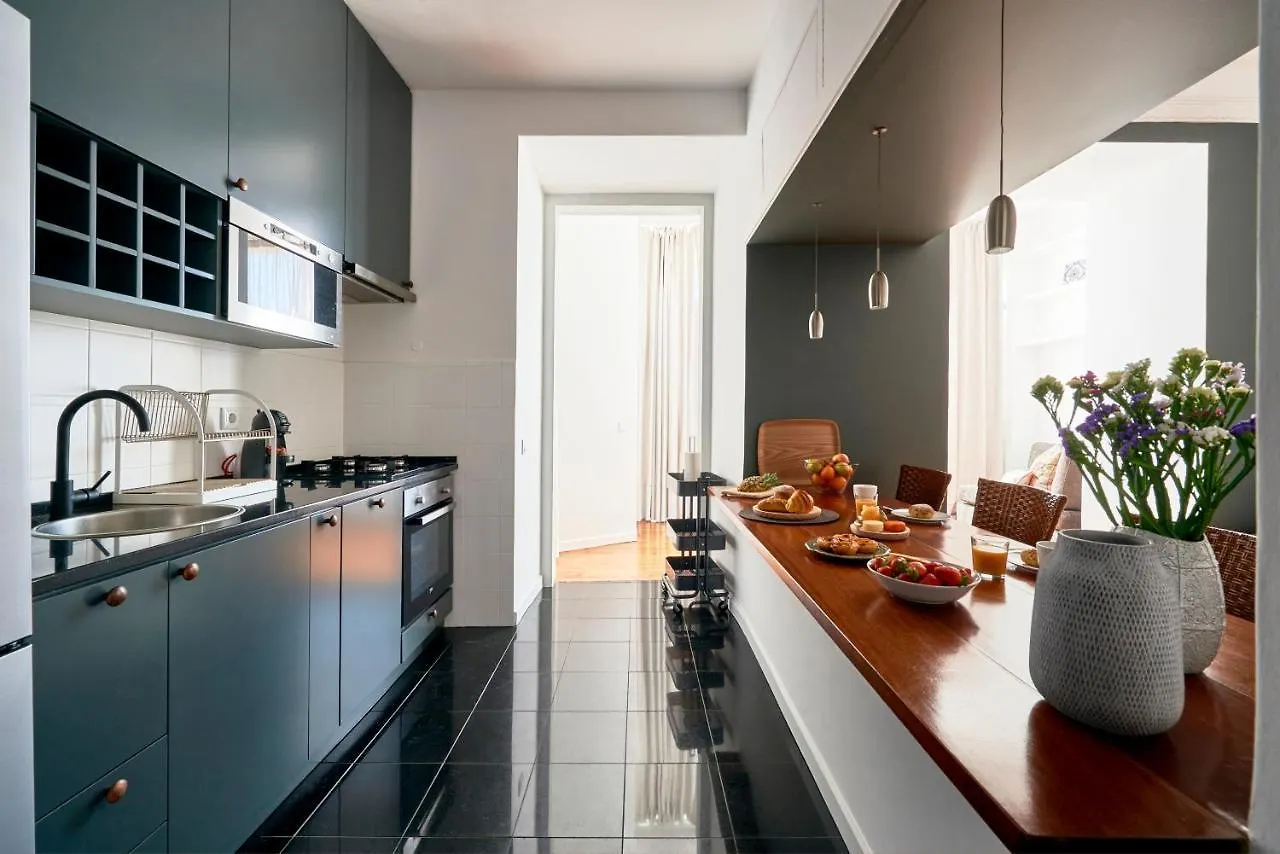 Elegant Apartment In Graca! Лиссабон Португалия